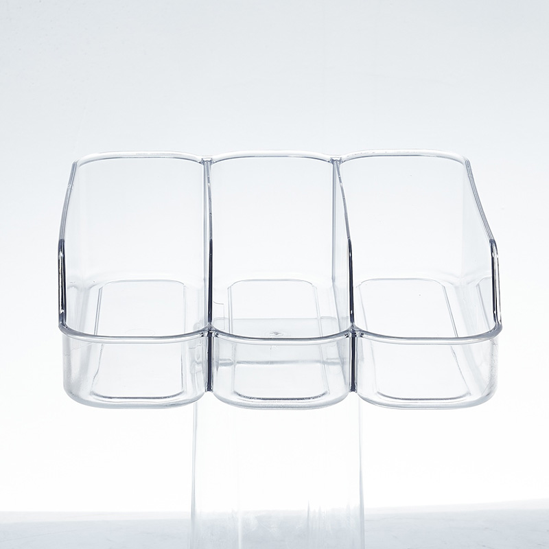 プラスチック製のオフィスデスクの文房具引き出しの利点は何ですか？